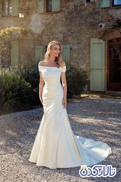 لباس عقد و عروسی یقه اف شولدر یا یقه قایقی